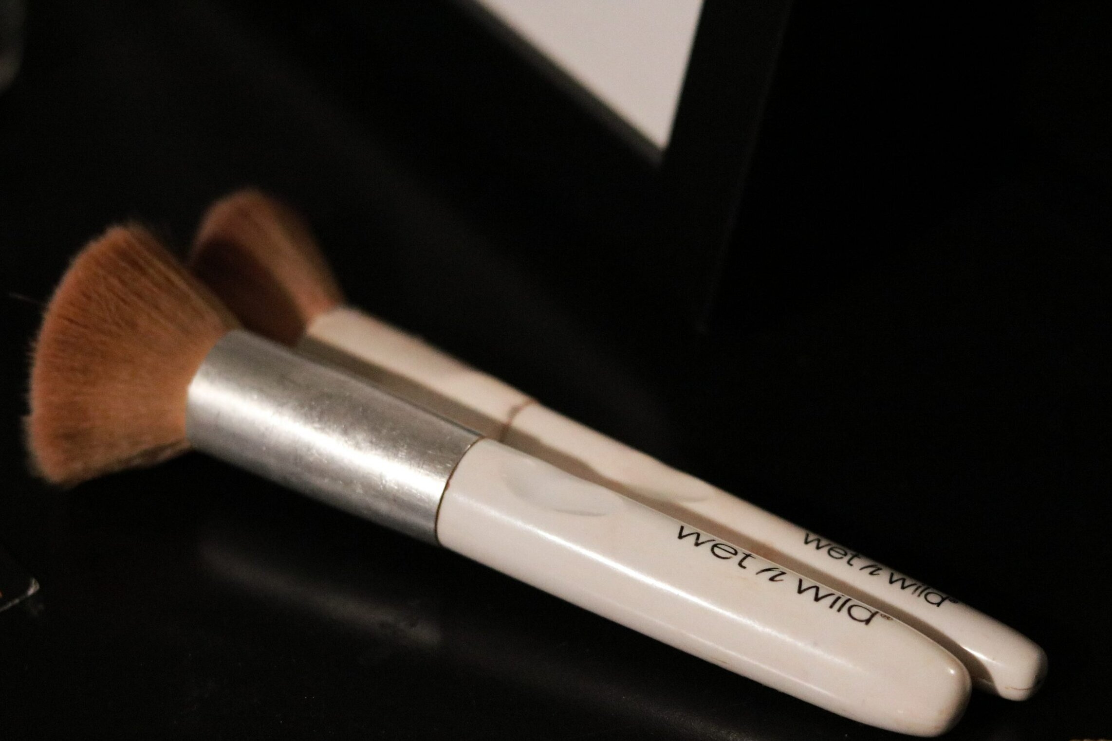 This Site Sells $1 Makeup Brushes You'll Be Obsessed With