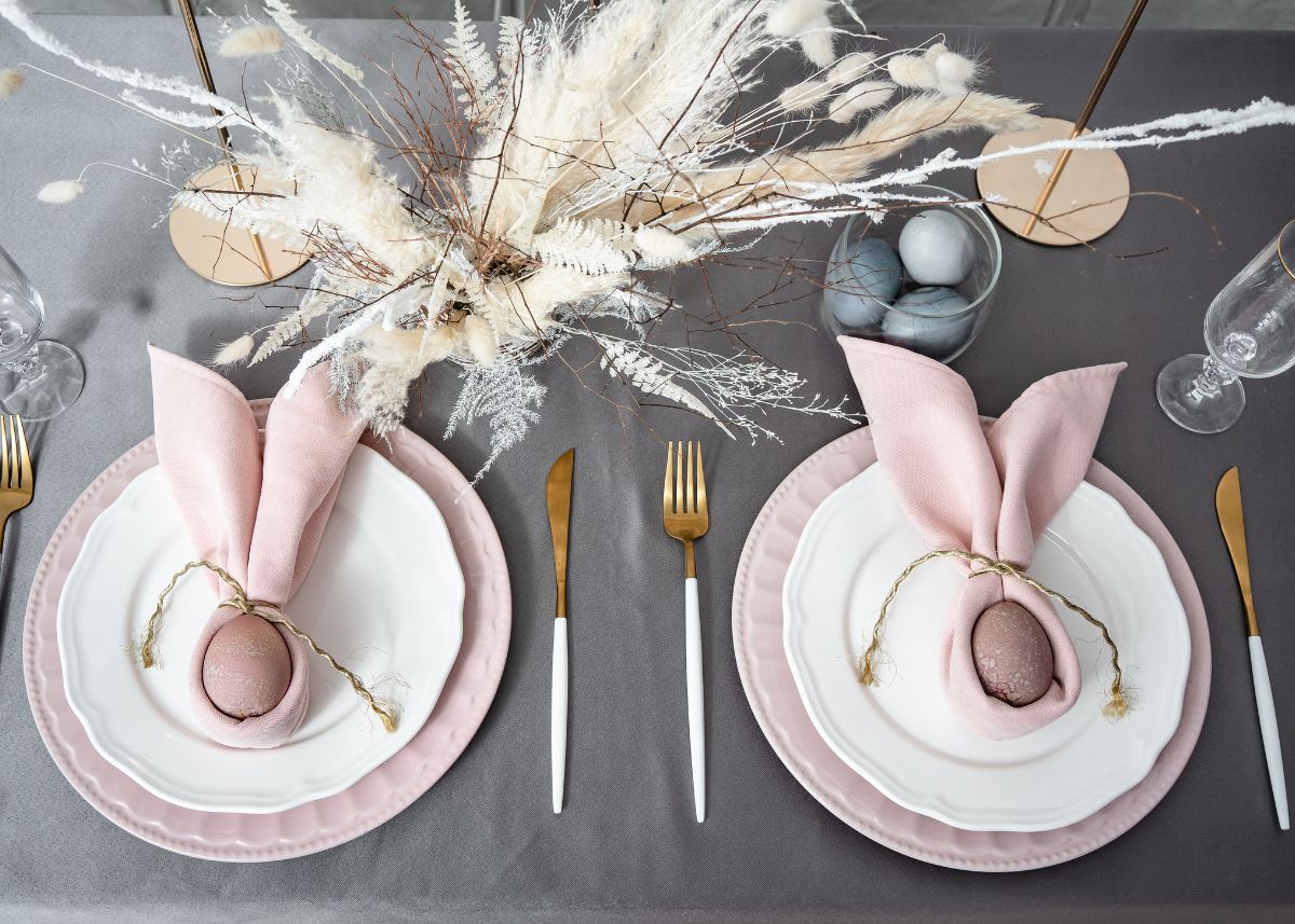 Simple Easter Table Settings Anyone Can DIY